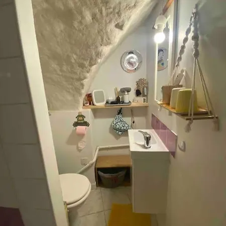 Cave De Charme 18Eme Siecle Apartment Pignan Exterior photo